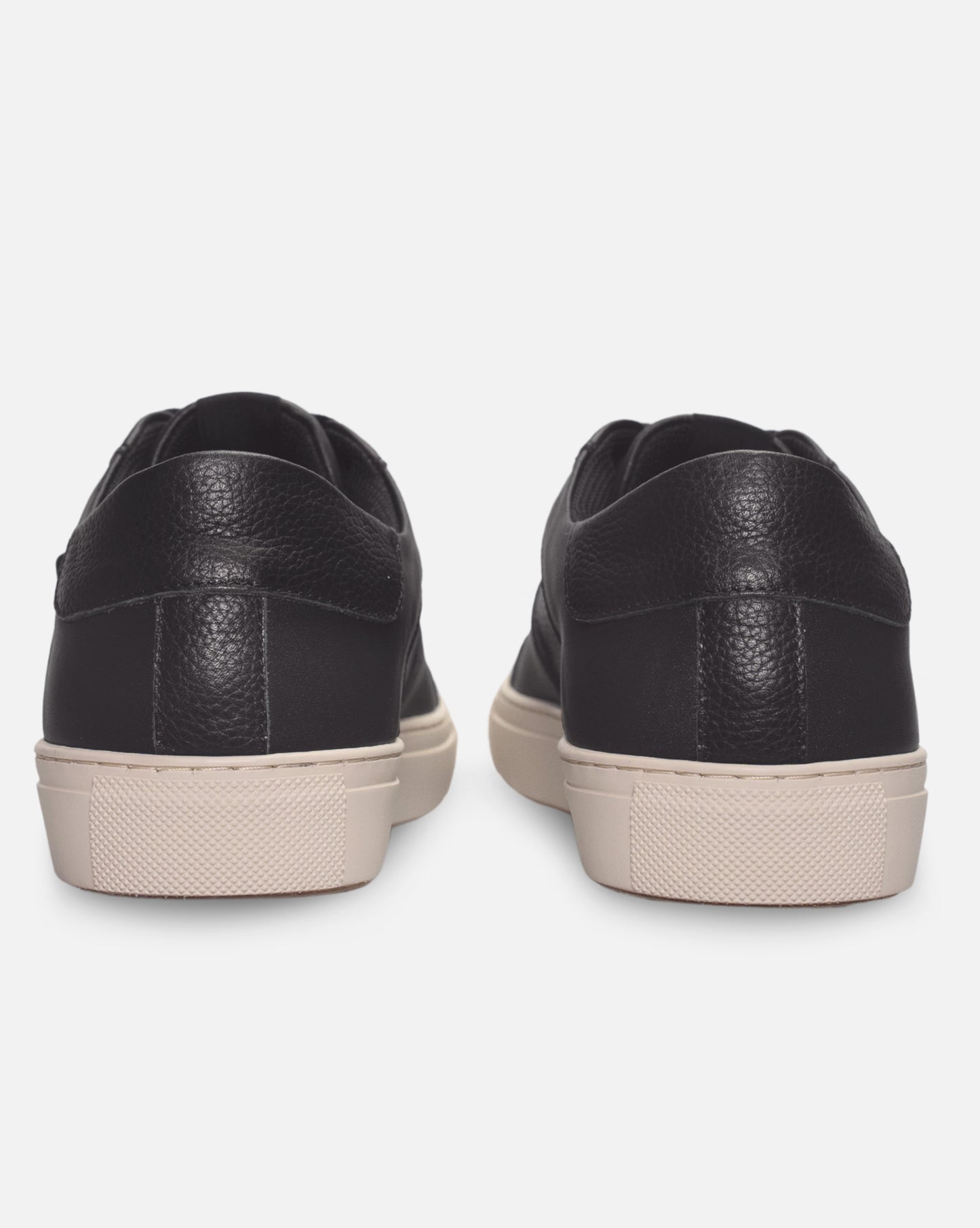 Skylar 2.0 Low Top Sneaker - Black & Cream