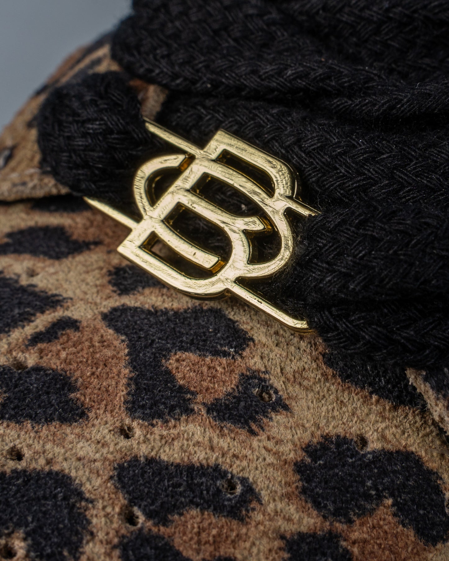 'Drew' Trainer - Leo